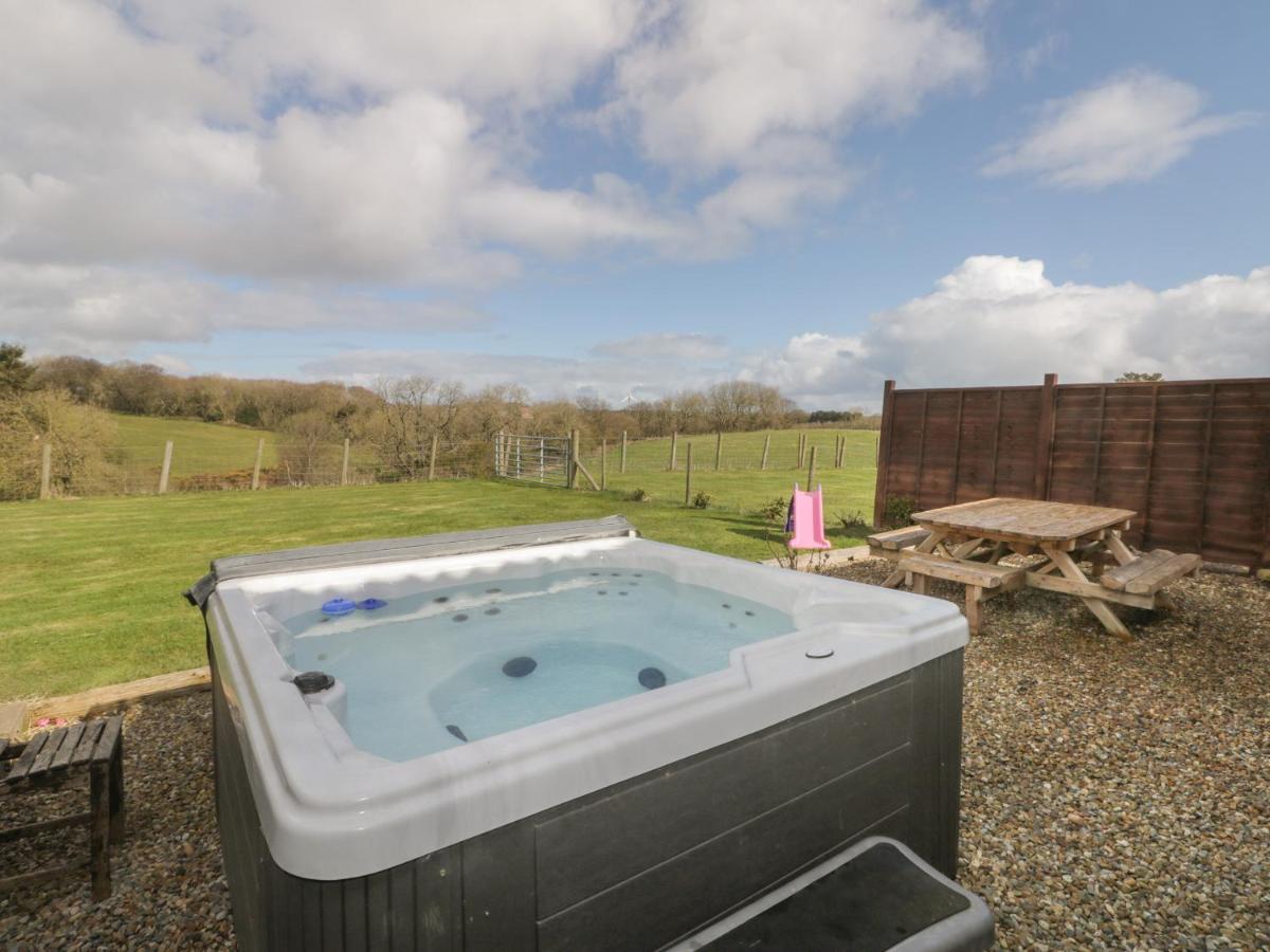 Hayloft Villa Staintondale Bagian luar foto